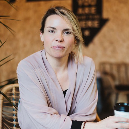 Lisa — Embodiment Guide & Somatic Yoga Teacher · She/Her
